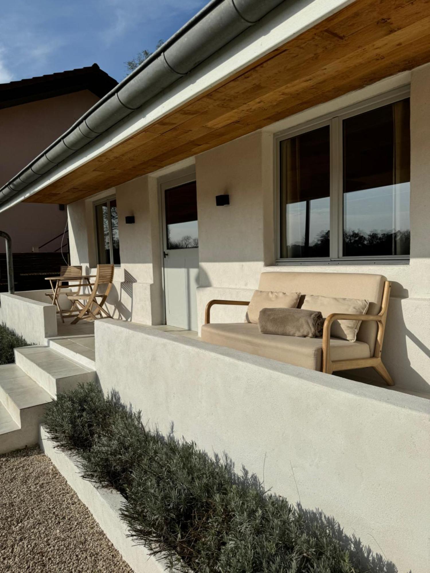Maison Au Bord De L'Eau Les Roches Rochefort-sur-Nenon Exterior photo